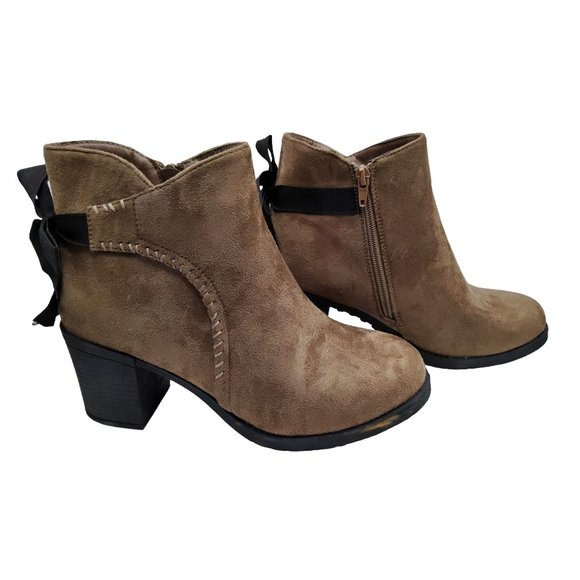 ingaro womens "robi" side zip 2.75" heel bow tie back accent boots. - Picture 3 of 5